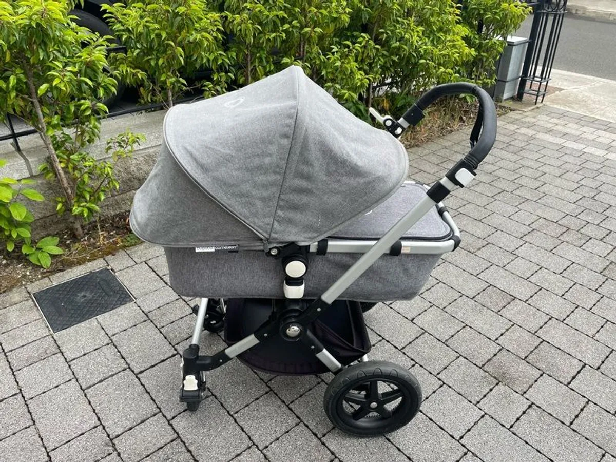Bugaboo Bundle, Buggy/Stroller + Bassinet (Chameleon 3) - Image 2