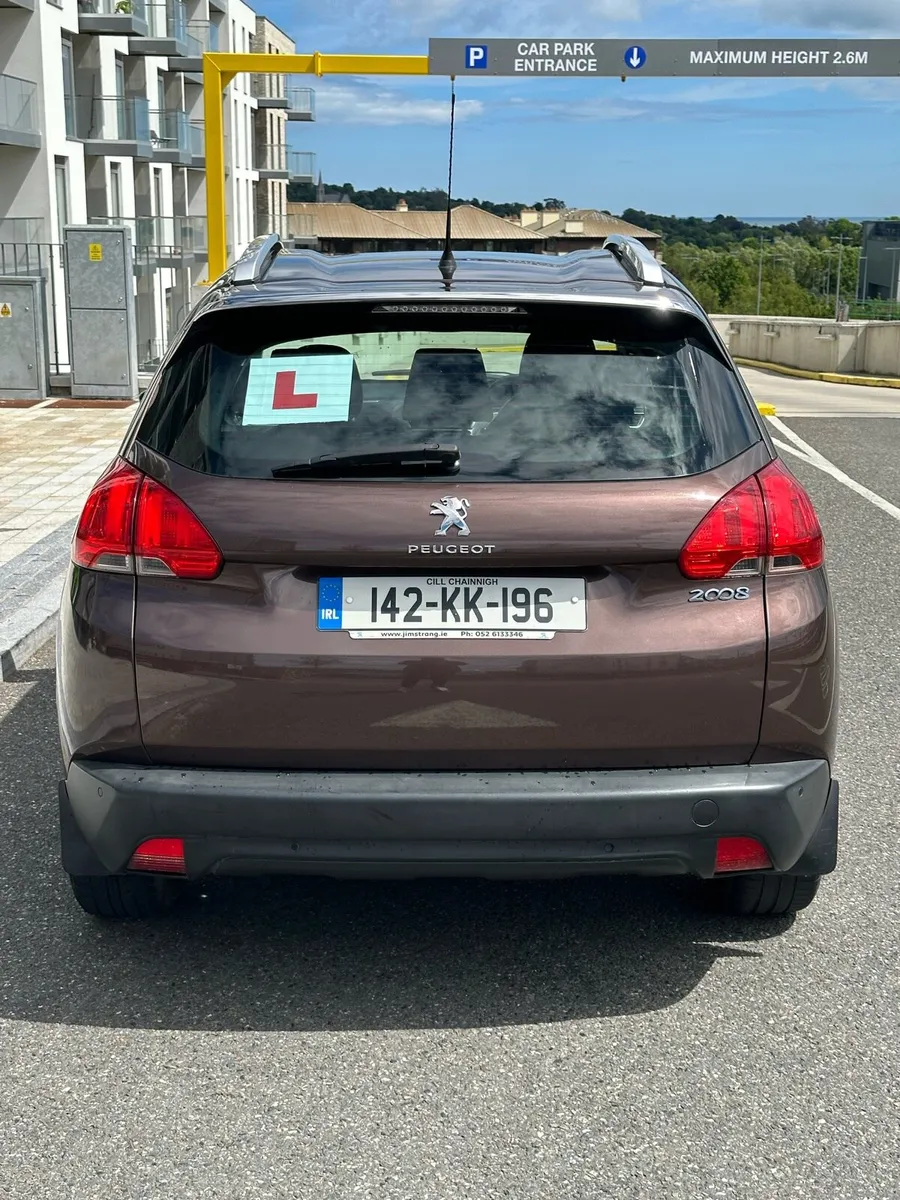 Peugeot 2008 Active 1.4 Diesel - Image 4