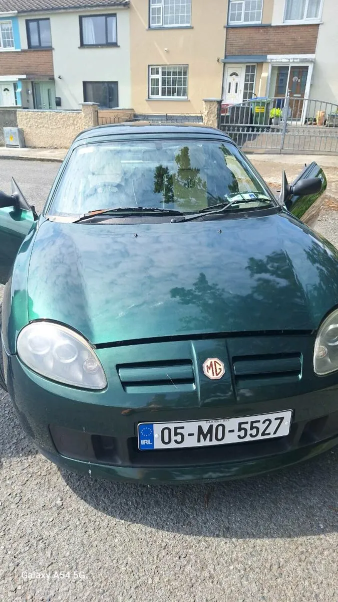Car - Image 1