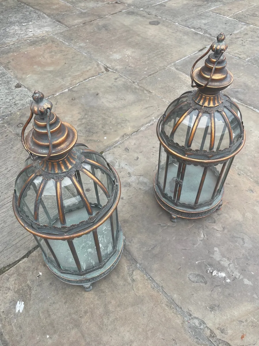 Lanterns - a pair - Image 1