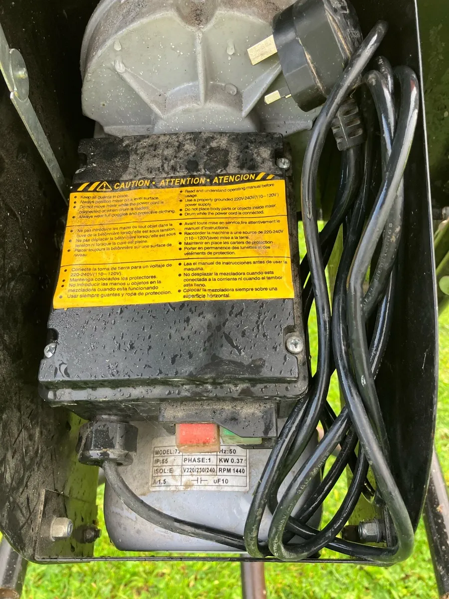 Cement Mixer - Image 2