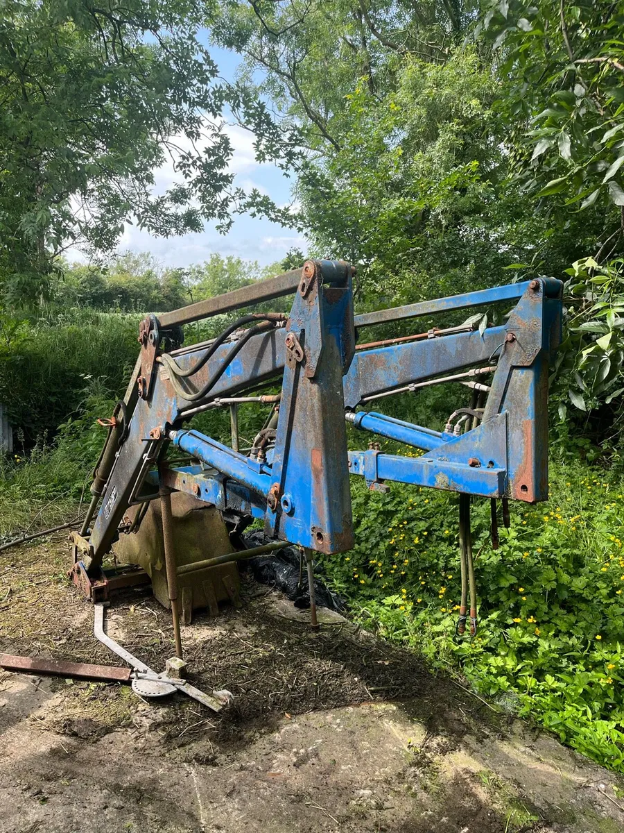 Tanco Loader 868 in good condition - Image 3