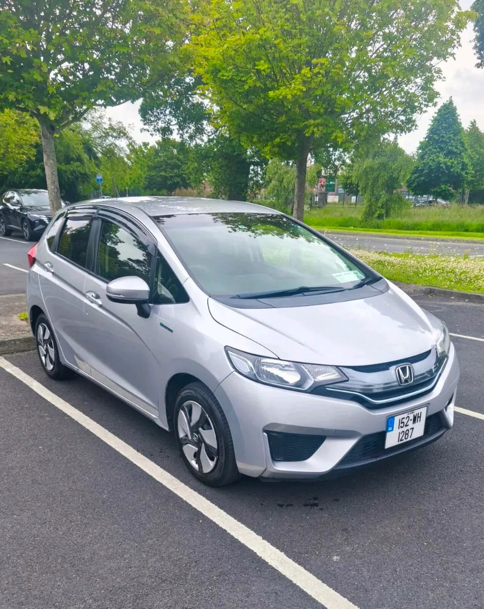 2015 Honda Fit Hybrid new NCT - Image 1