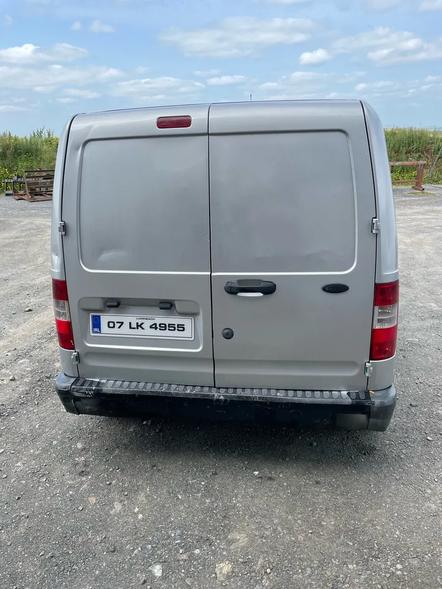 Ford Connect - Image 4