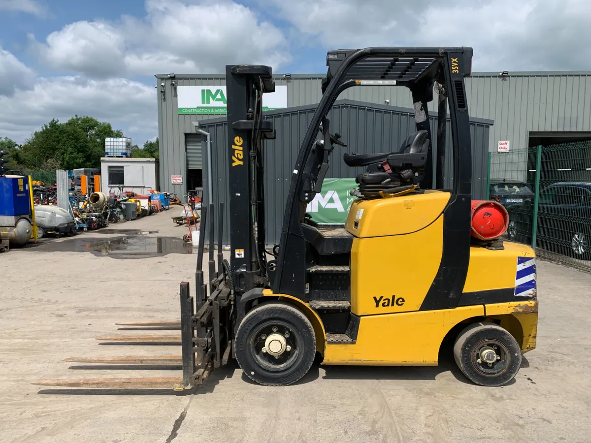 BID ONLINE NOW - 2018 YALE 3.5T GAS FORKIFT - Image 3