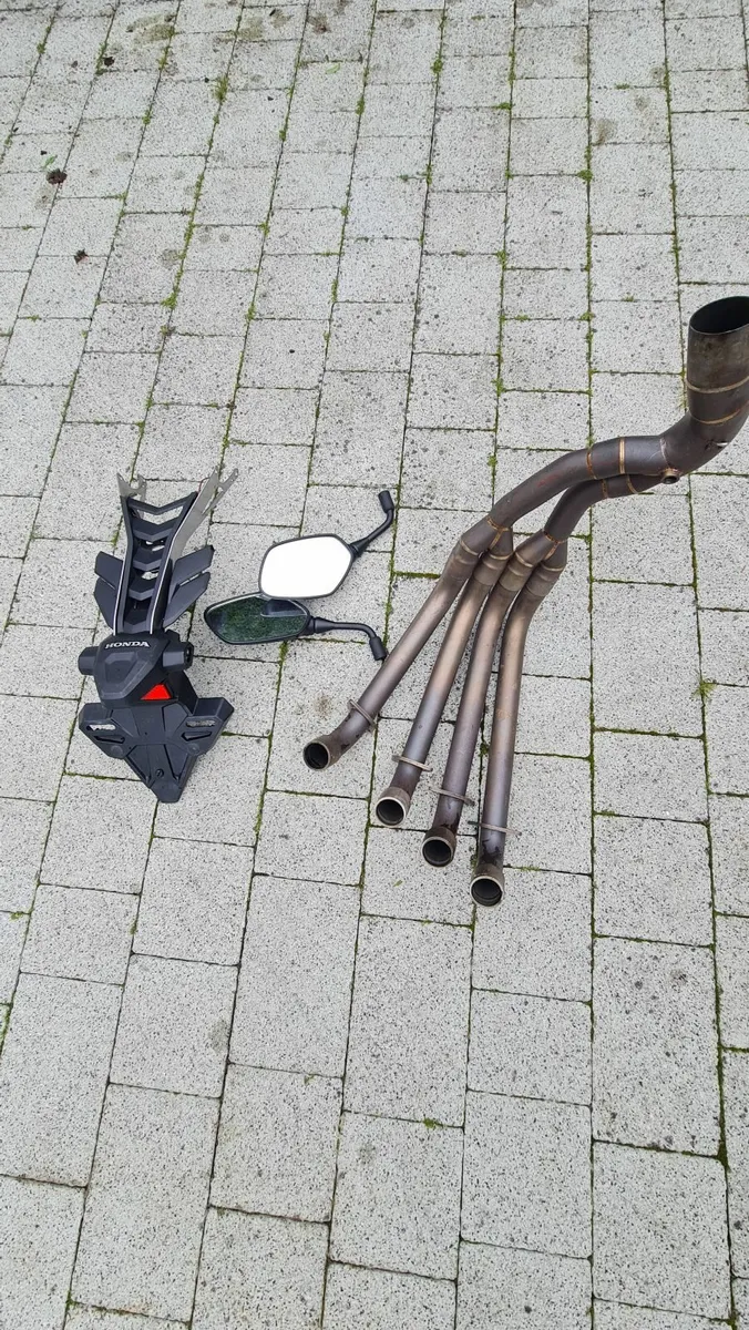 Honda CB650R 2022 Quickshifter,  Puig, Pandora V3 - Image 3