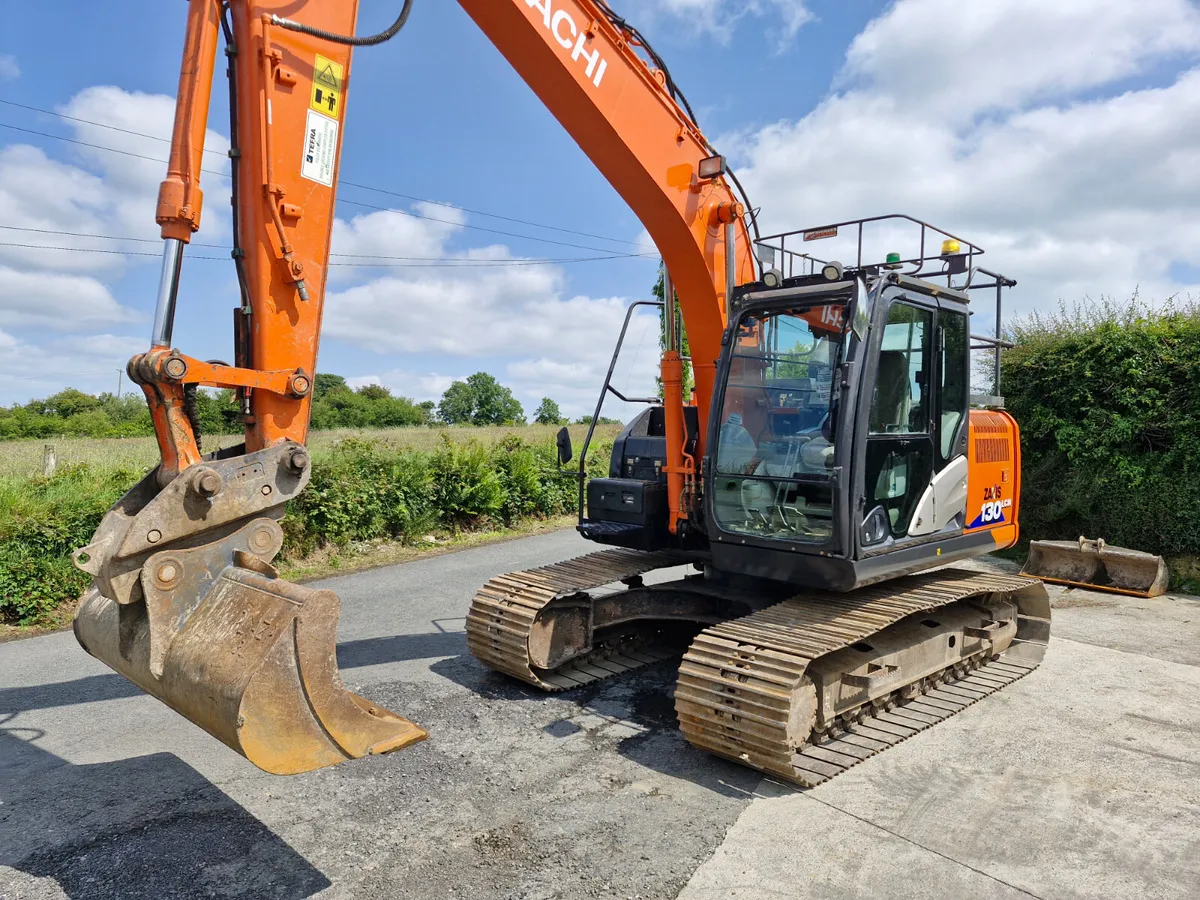 2018 Hitachi 130.6 - Image 4