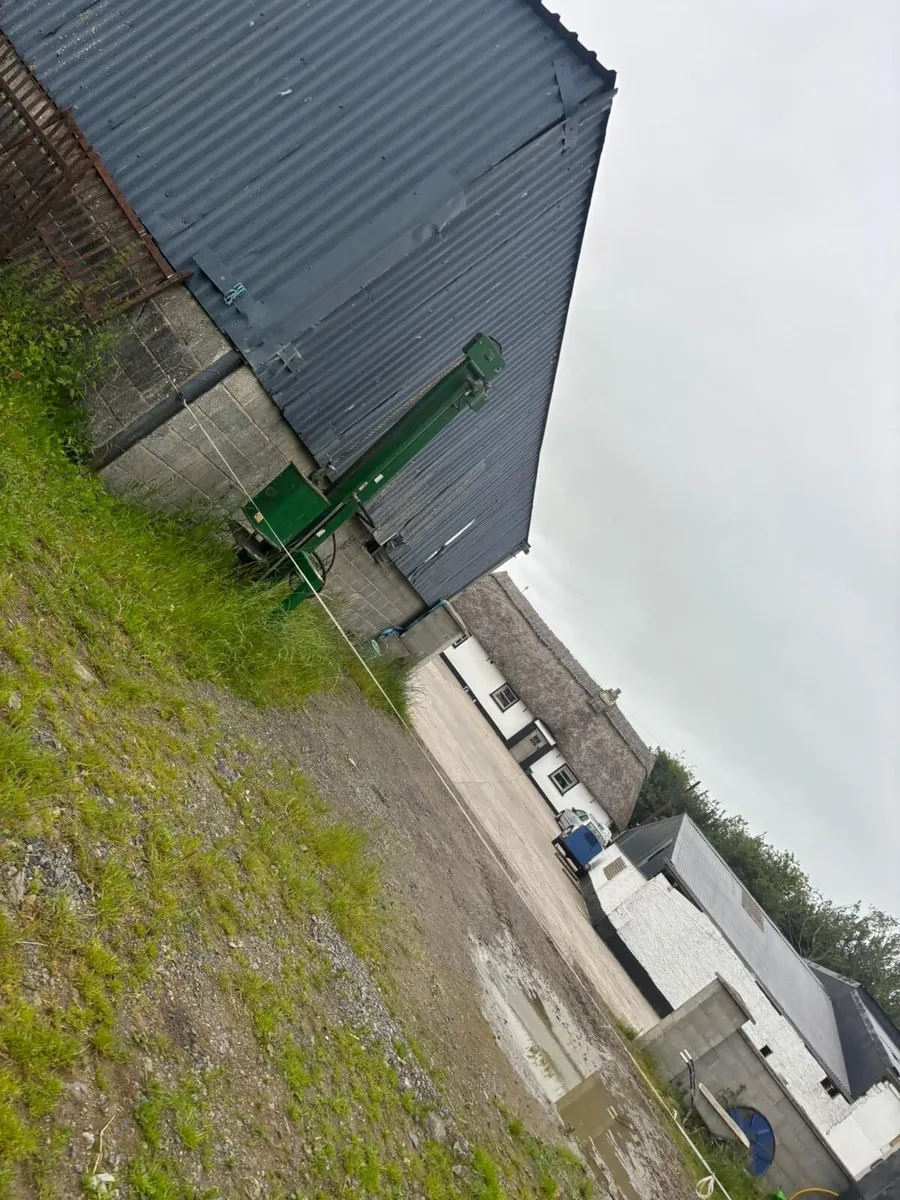 63x30  4 column shed - Image 4