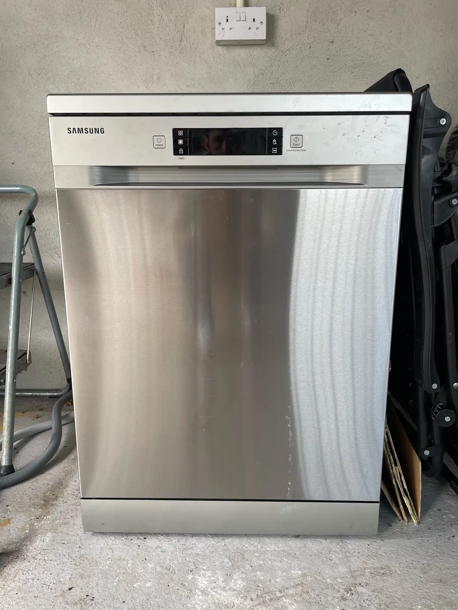 Samsung Dishwasher for sale - Image 1