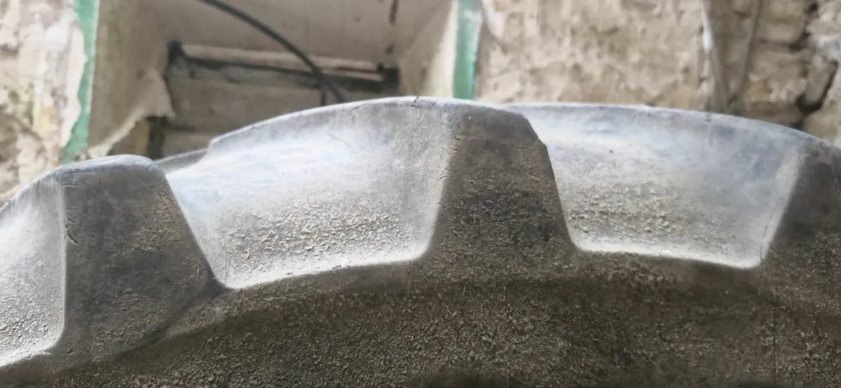 Tractor tyres - Image 4