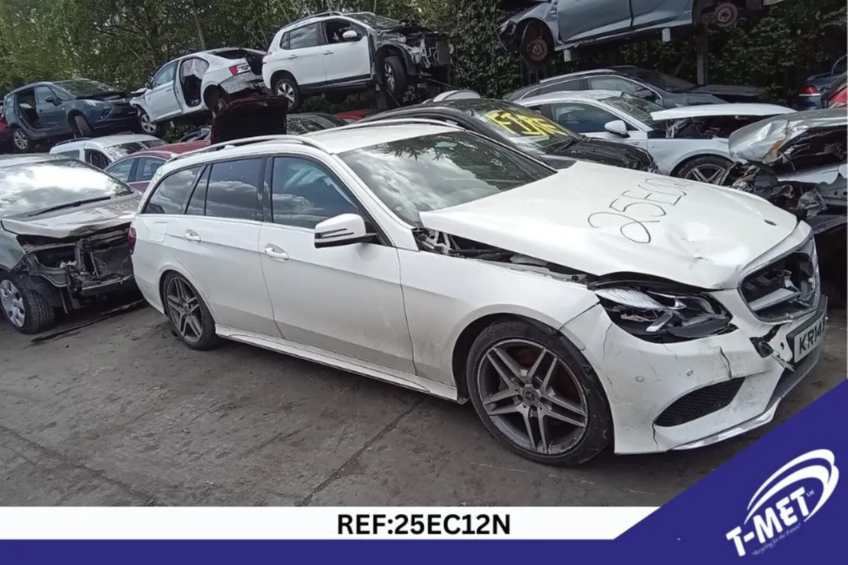 2014 MERCEDES E-CLASS BREAKING FOR PARTS - Image 3