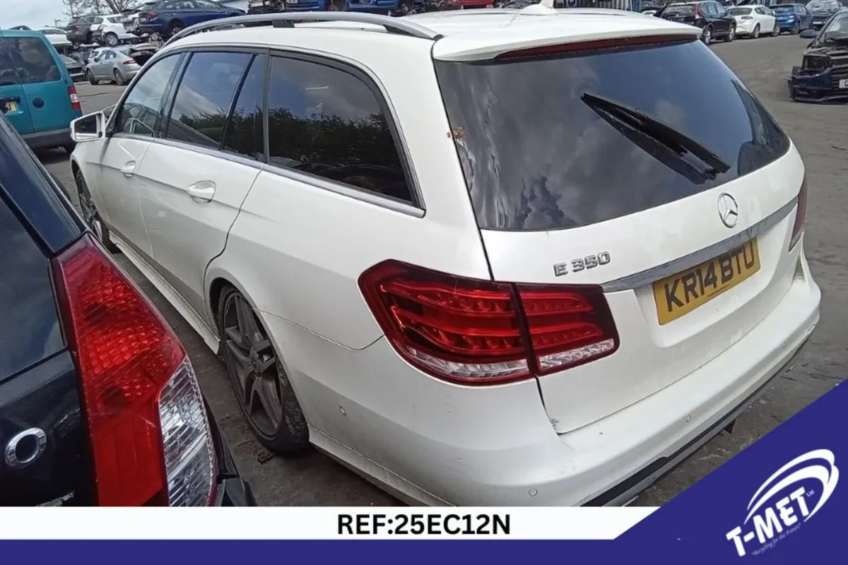 2014 MERCEDES E-CLASS BREAKING FOR PARTS - Image 4