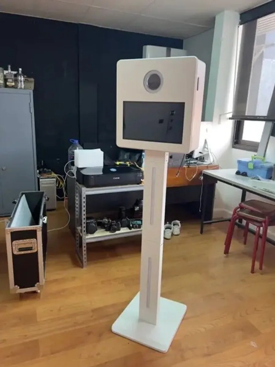 Photo Booth (Kiosk) - Image 4