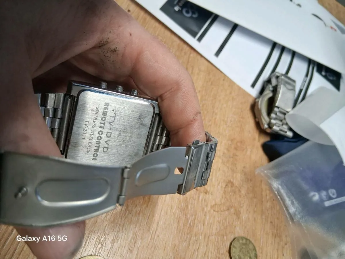 Tv remote control watch - Image 2