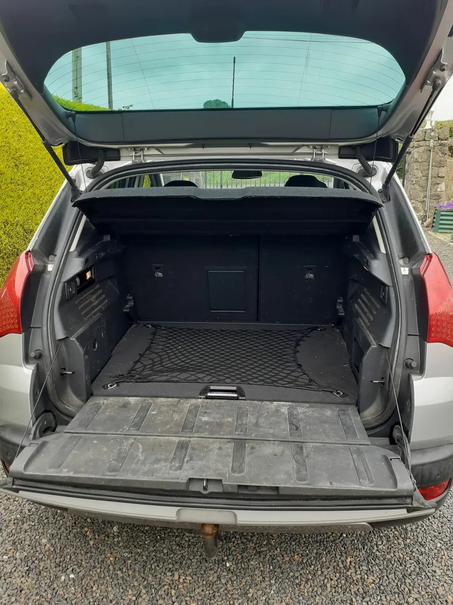 Peugeot 3008 2010 - Image 2