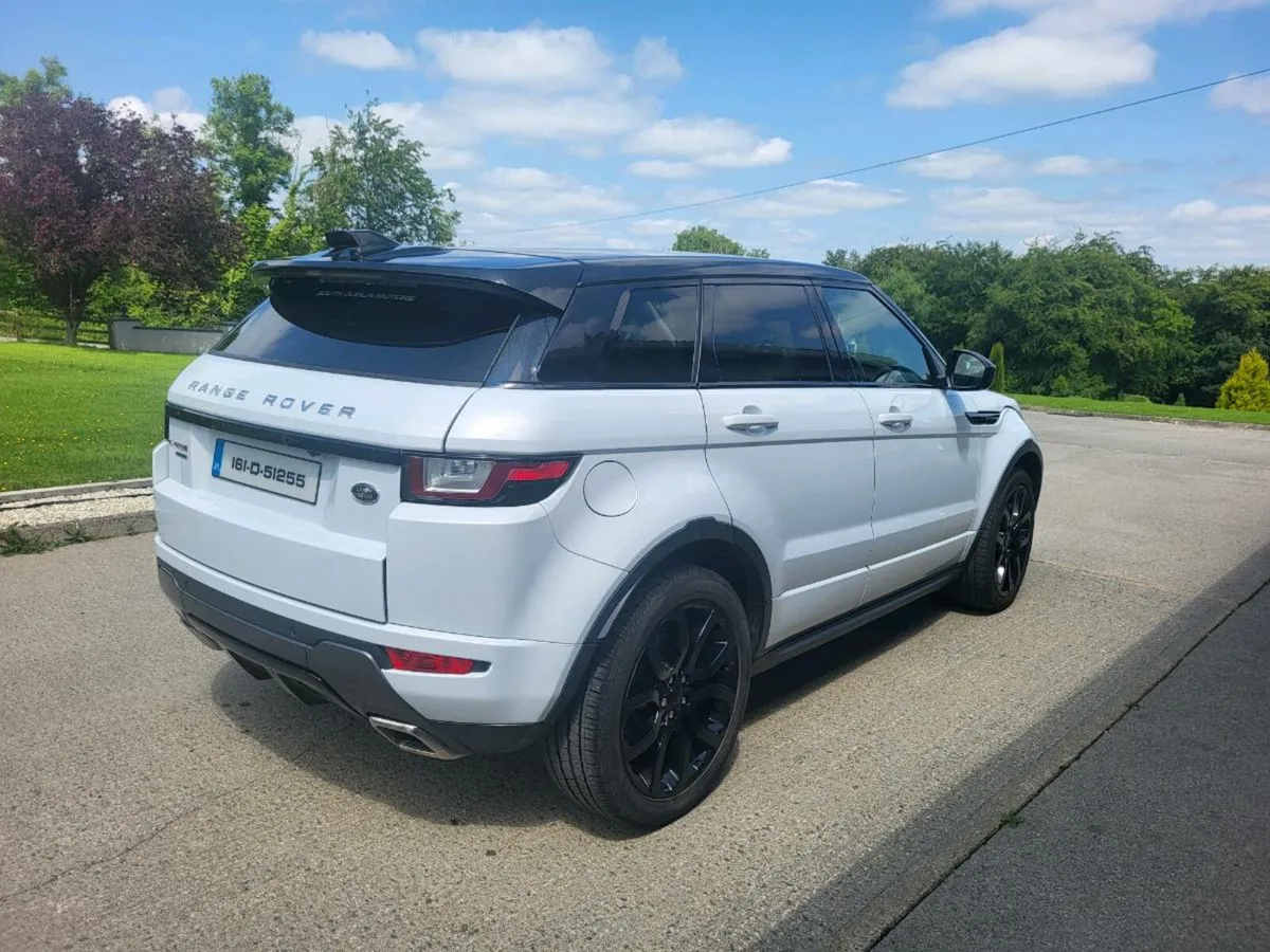 Range Rover Evoque HSE Dynamic Sport 4X4 2.0D Auto - Image 1
