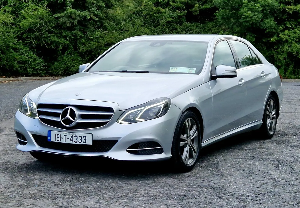 Mercedes E220 - Image 2