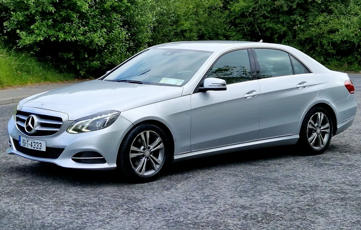 Mercedes E220 - Image 3