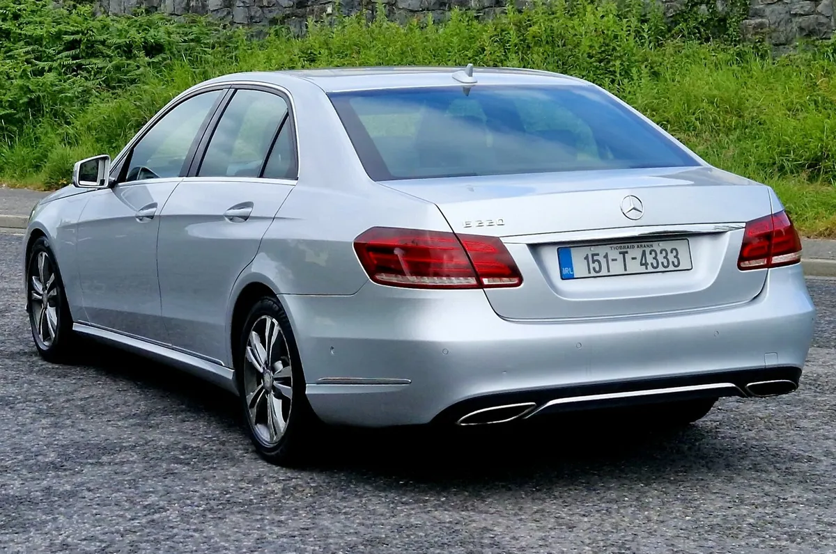 Mercedes E220 - Image 4