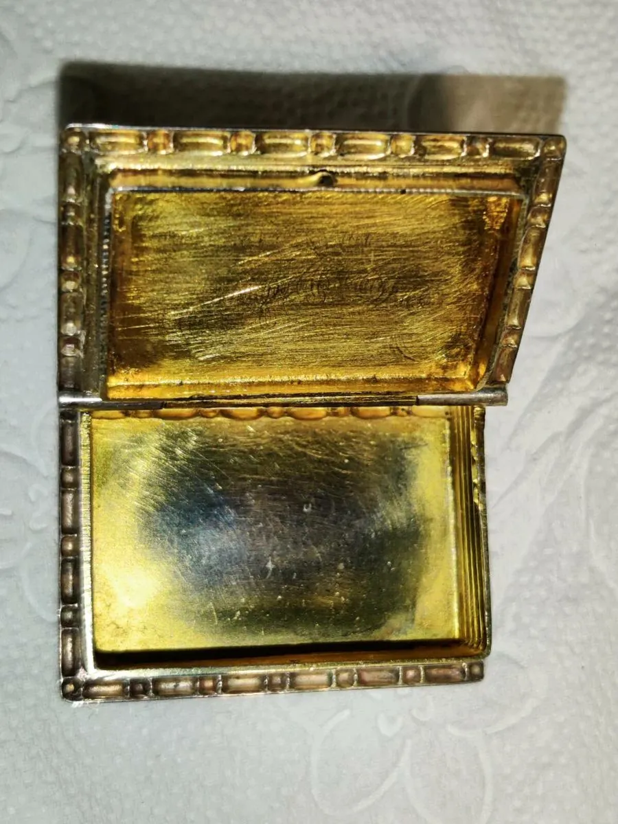 RARE BOOK STYLE , 925 Silver New Unisex Pill Box! - Image 3