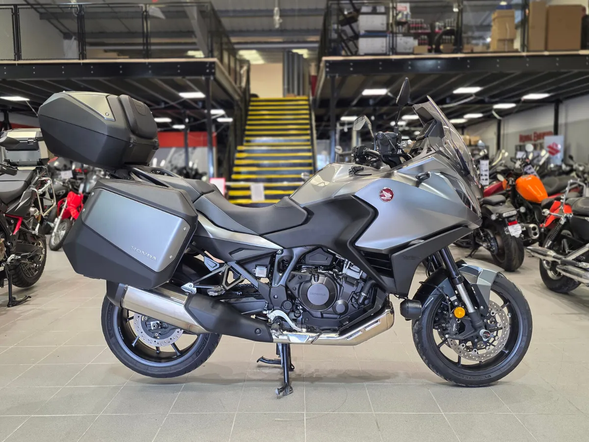 Honda NT1100 - Image 2