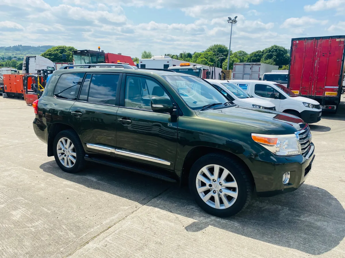 Toyota Landcruiser - Image 2