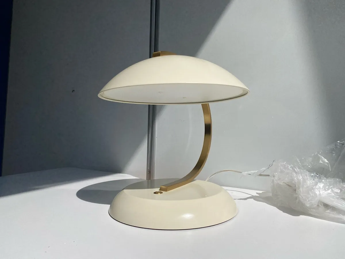 Chelsom  Table Lamp - Cream Metallic - Image 1