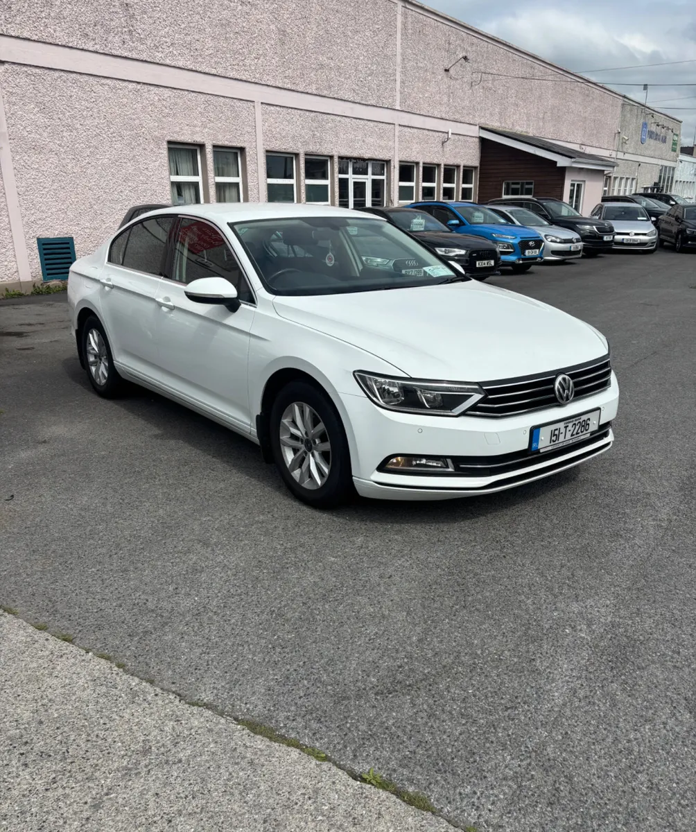 2015 Volkswagen Passat 1.6 TDI ComfortLine - Image 3