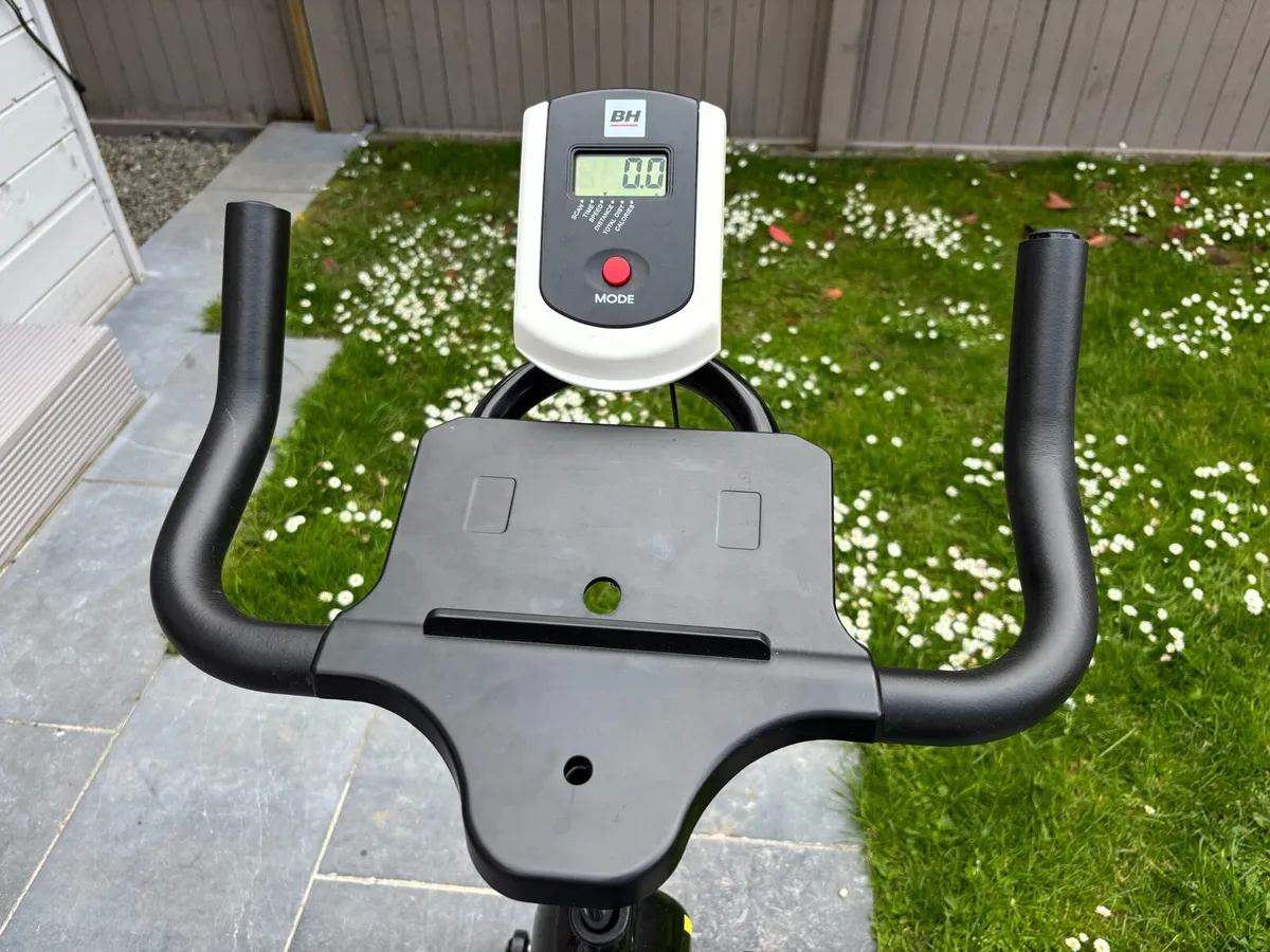 BH Evo S2000 Spin Bike - Image 2