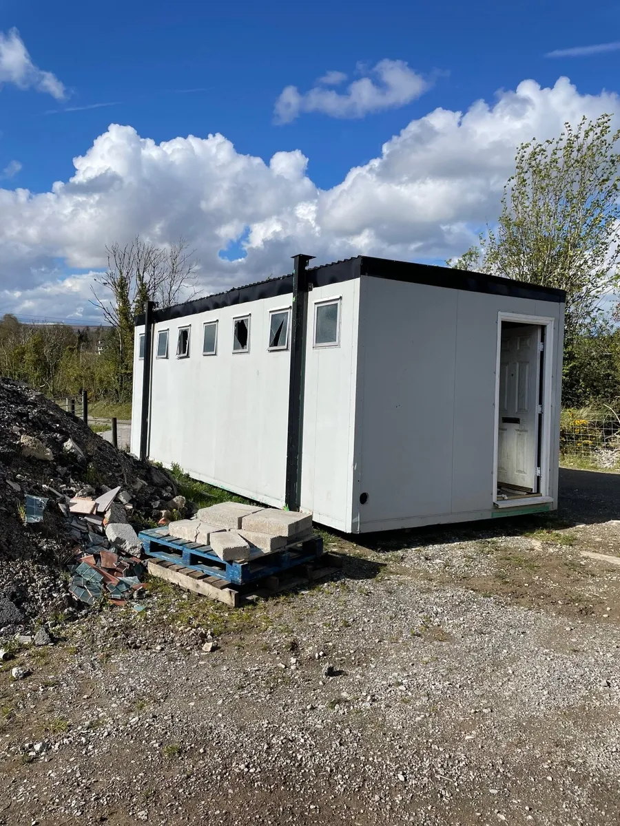 Cabin - Image 2