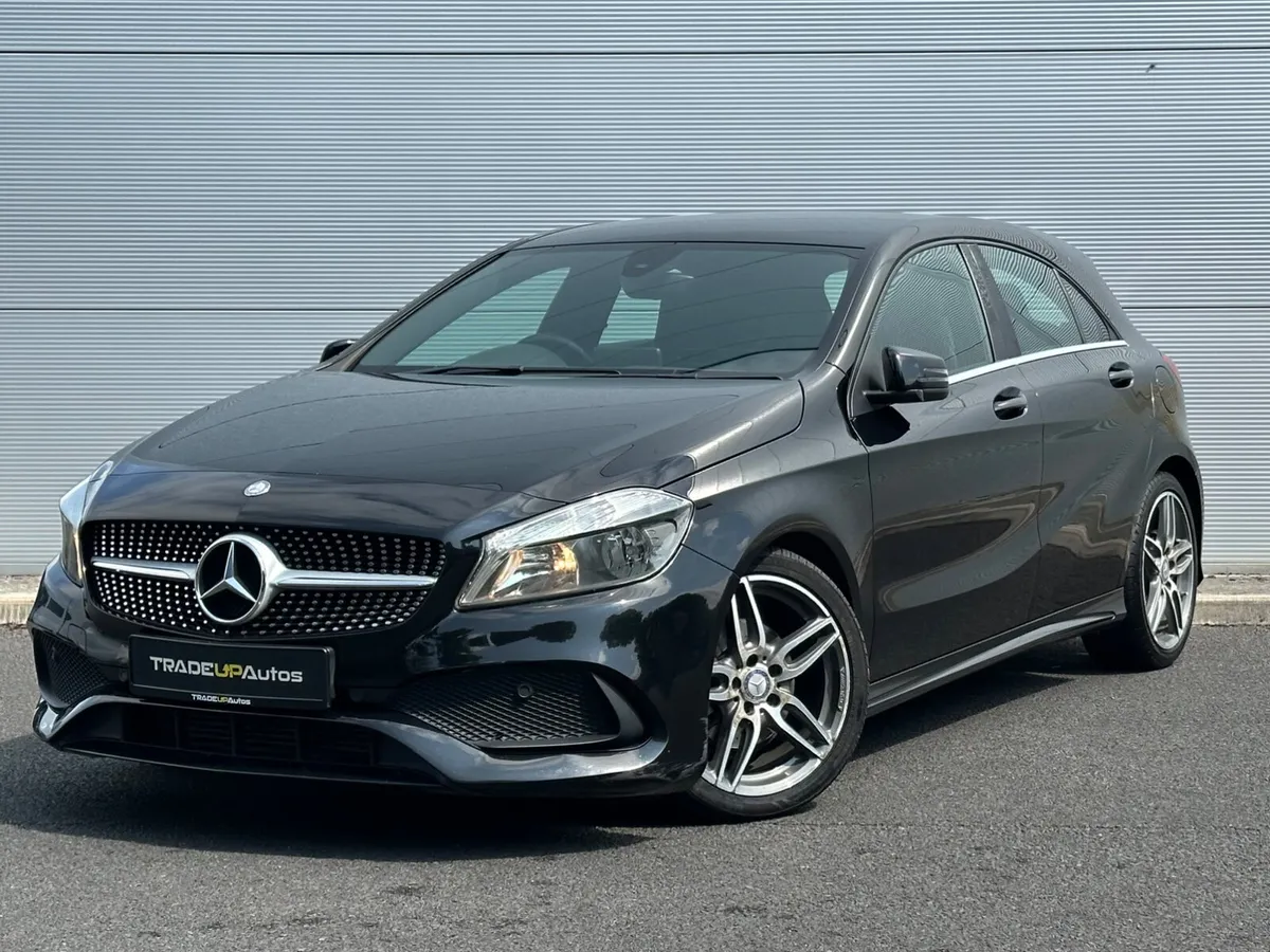 Mercedes-Benz A200d AMG *LowKMS - Image 1