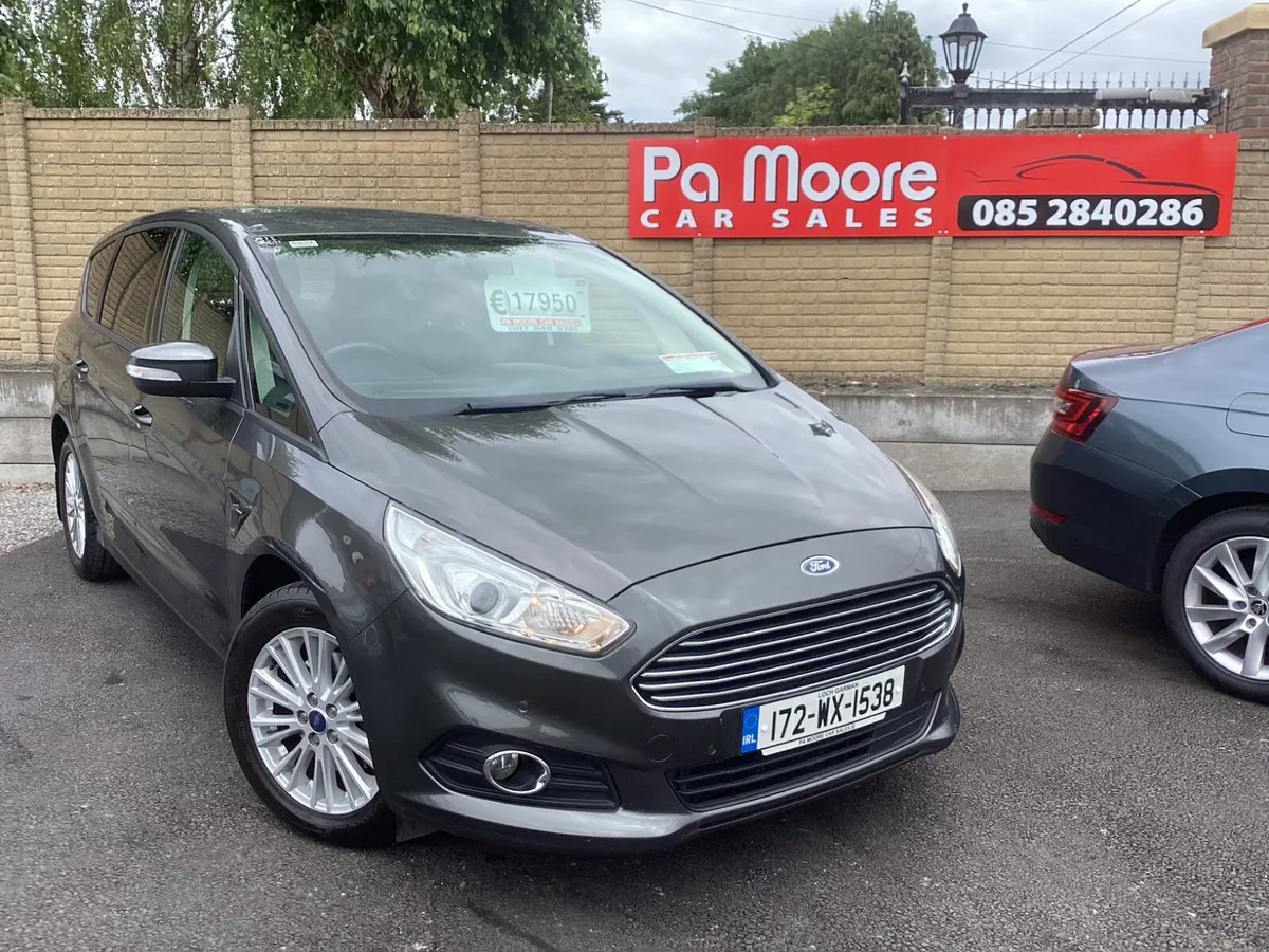 Ford S-Max ** F.S.H * SAT NAV - Image 1