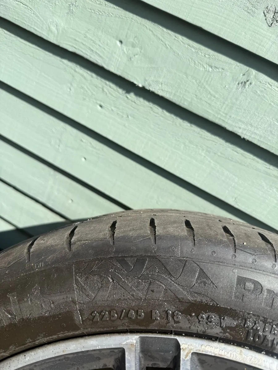 Original M-sport BMW wheels . Good condition - Image 4
