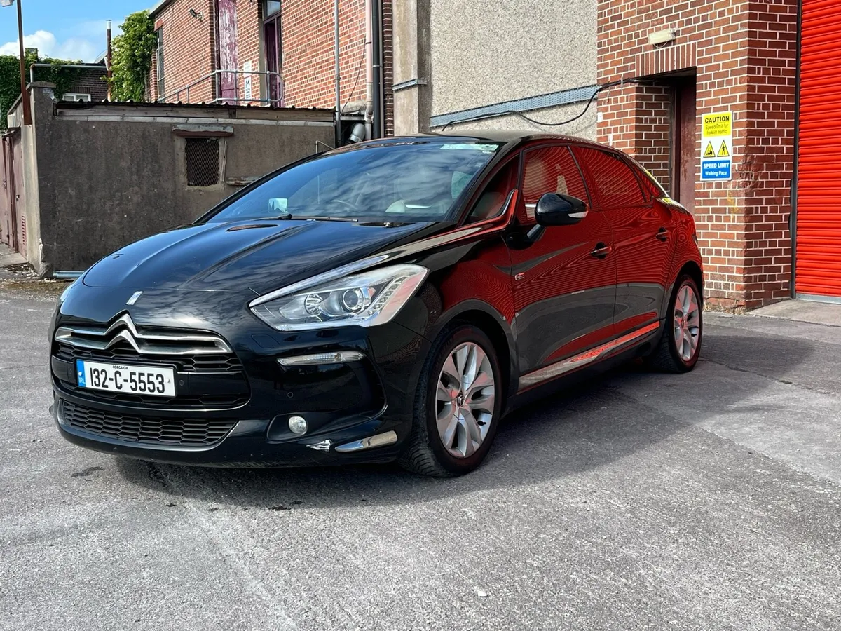 CITREON DS5 2.0 HDI HYBRID DSPORT AUTO ( BIG SPEC) - Image 3