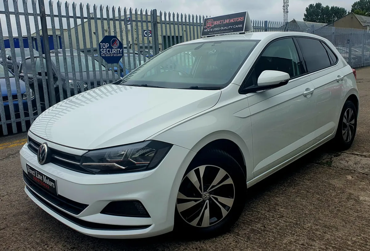 2018 Volkswagen Polo - Image 2