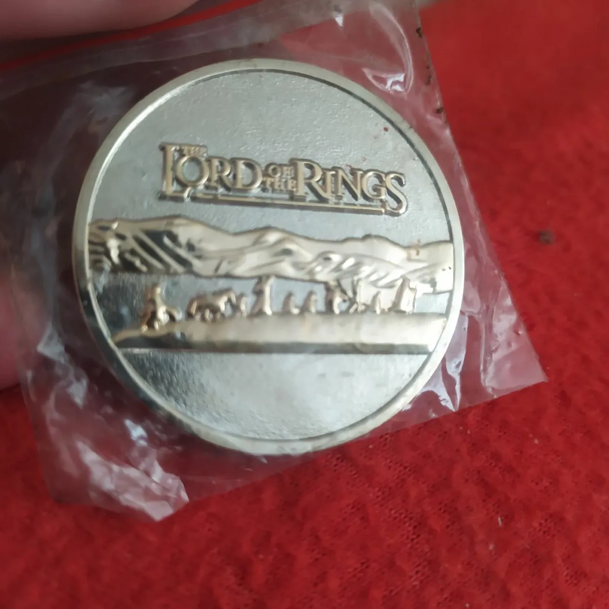 Lord of the rings coin. Nee Zealand rare - Image 1