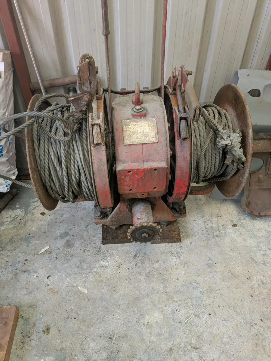 Igland 5000 D/D winch - Image 1