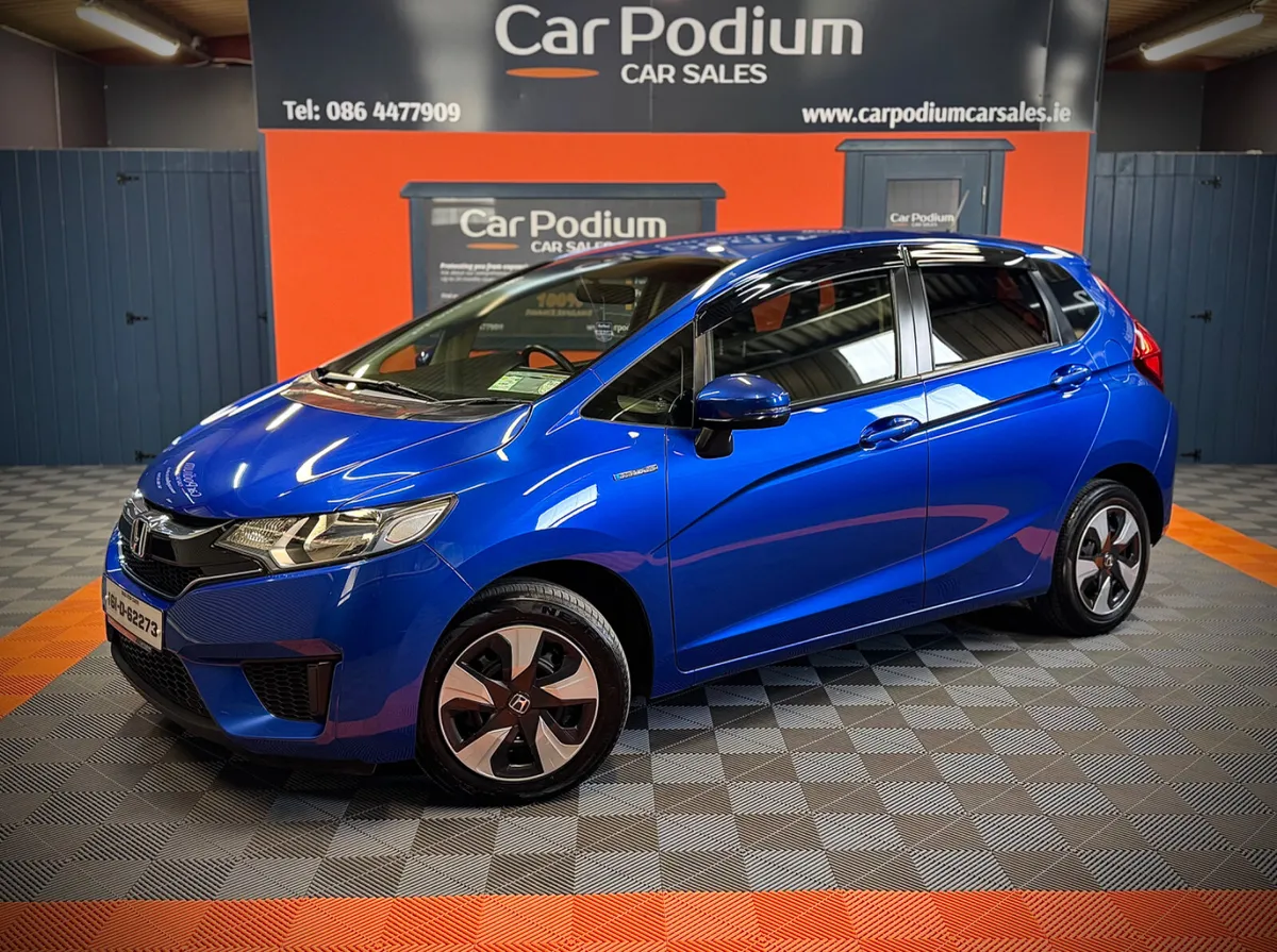 2016 Honda Fit 1.5L Automatic Petrol / Hybrid - Image 1