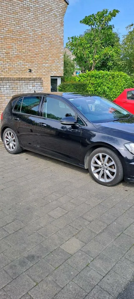 2017 VW Golf 2.0 TDI GT BMT 150PS 5DR - Image 2