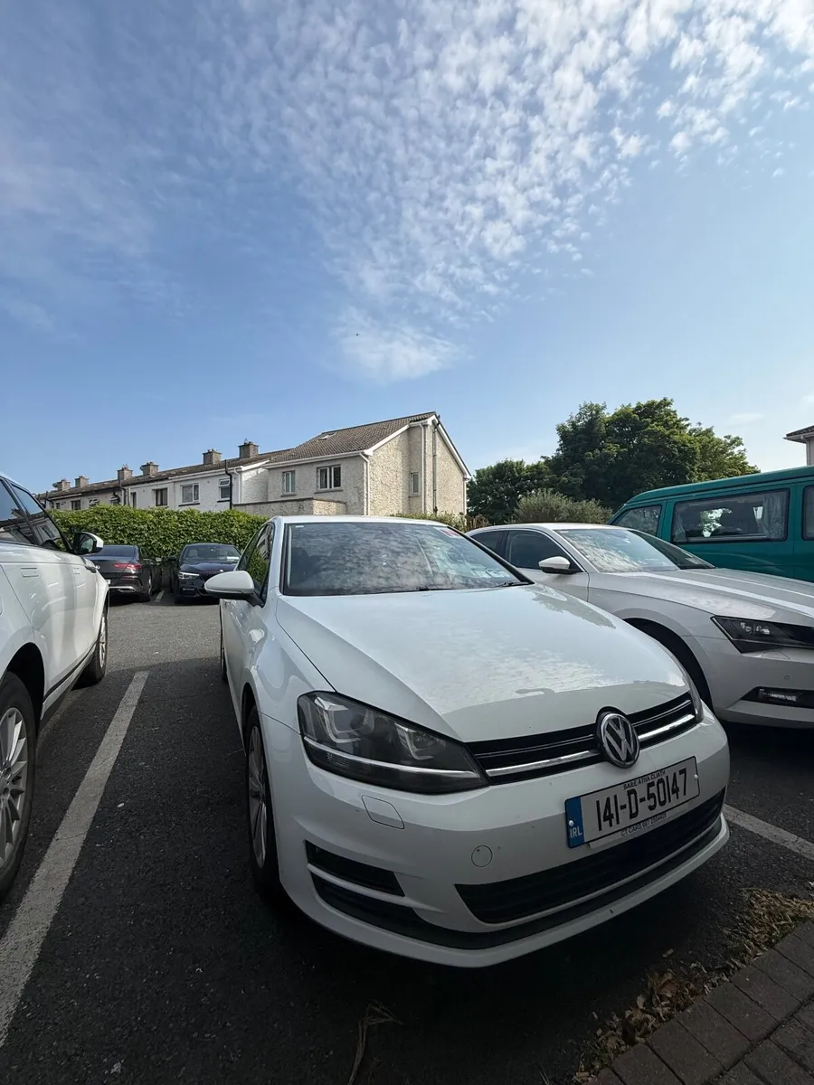 Volkswagen Golf 2014 - Image 2