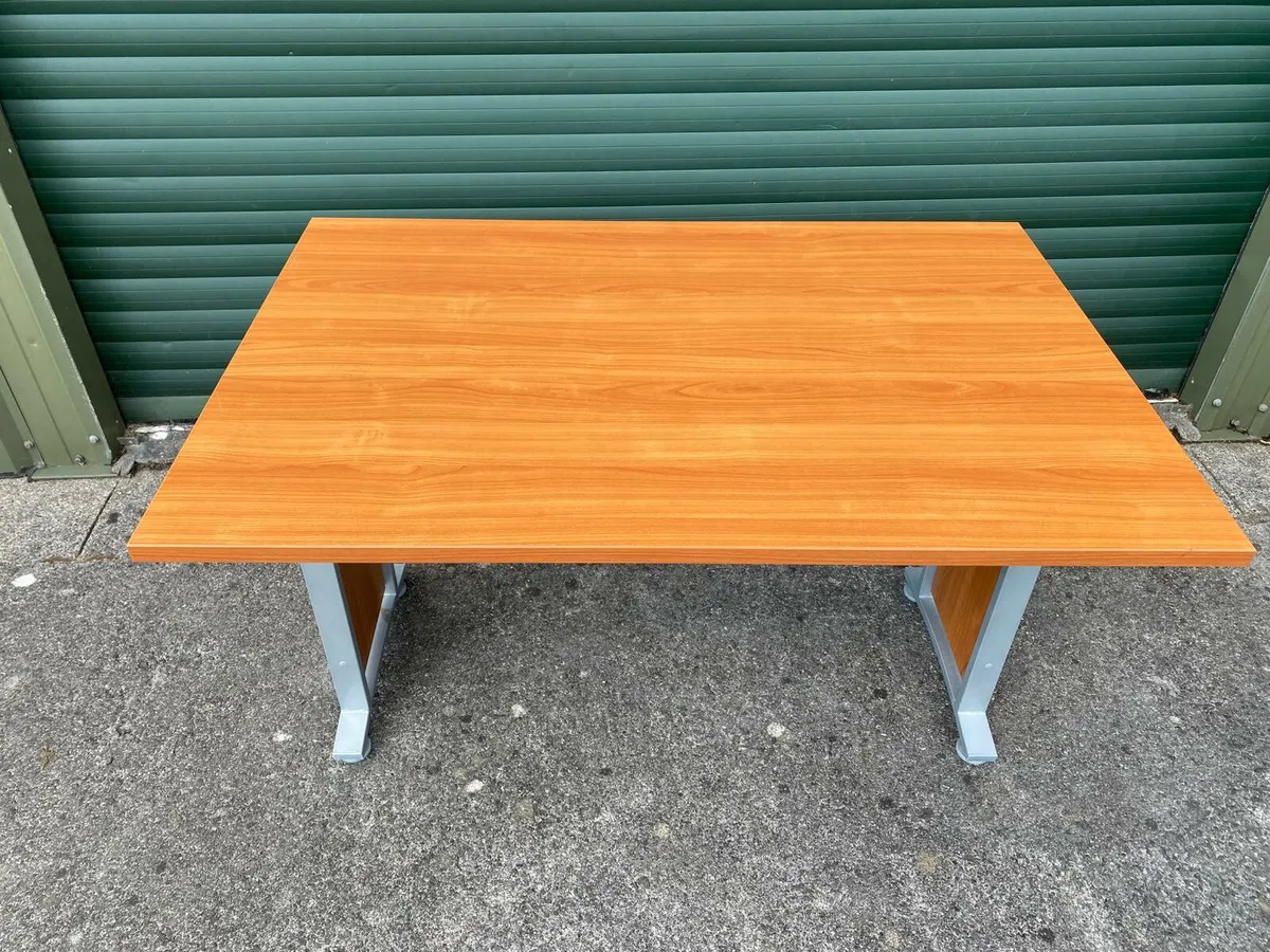 Office /study desk - Image 3