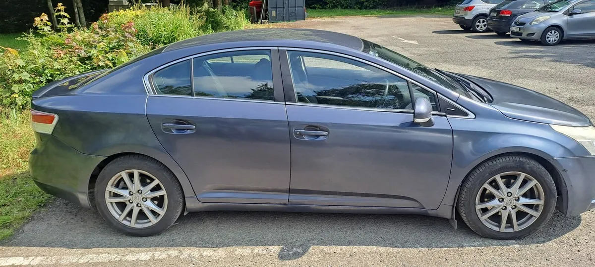 Toyota avensis - Image 2