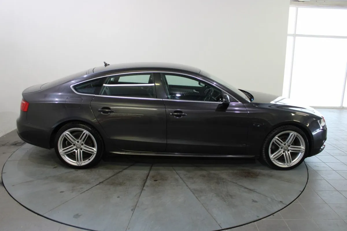 Audi A5 2.0 TDI 143BHP Multitronic SE Sportback - Image 4