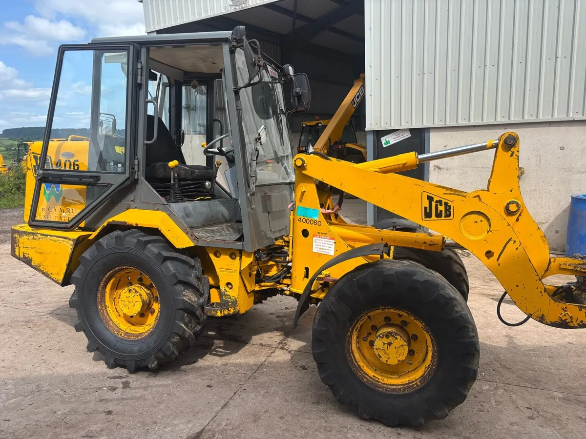 JCB 406 - Image 2