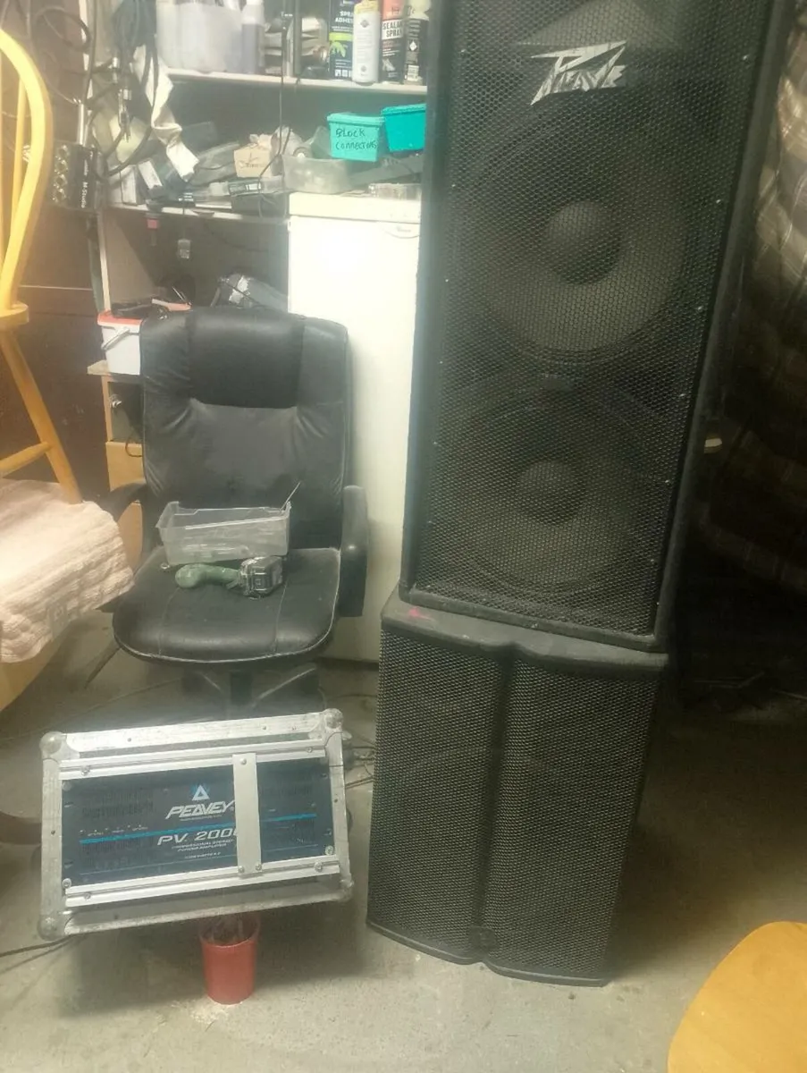 Pa speakers and amplifier - Image 1