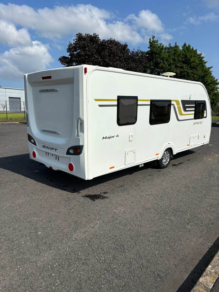 2016 Swift Major 6 6 berth - Image 4