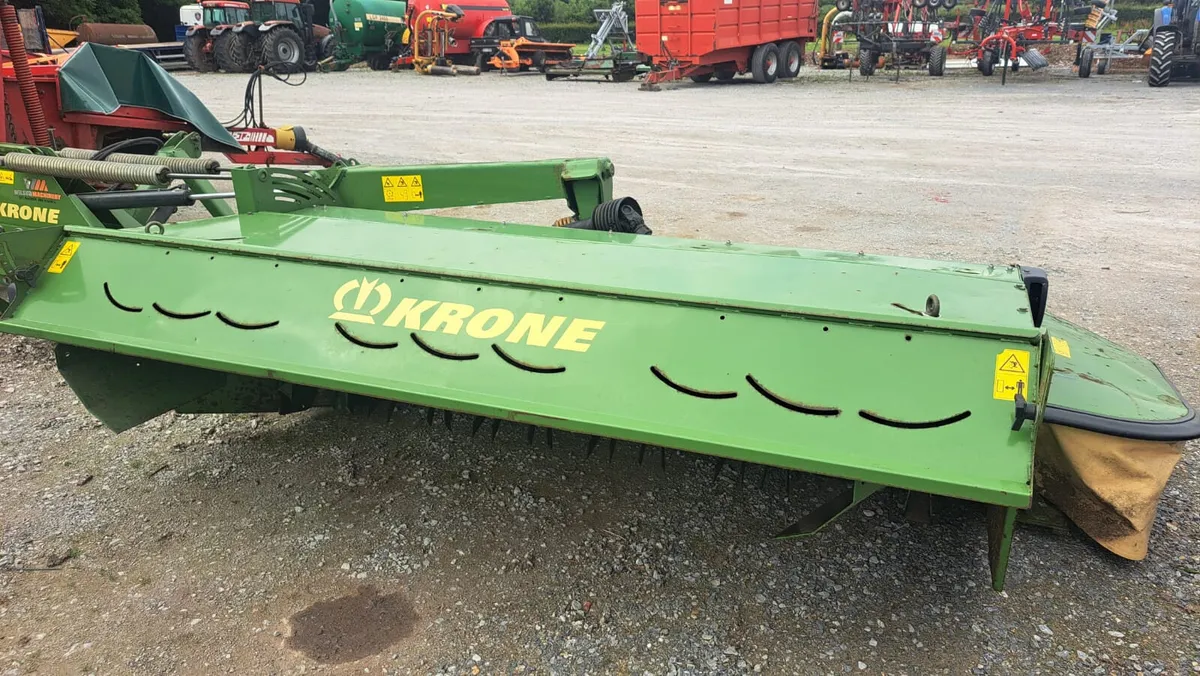 Krone 320 Conditioner Mower - Image 4