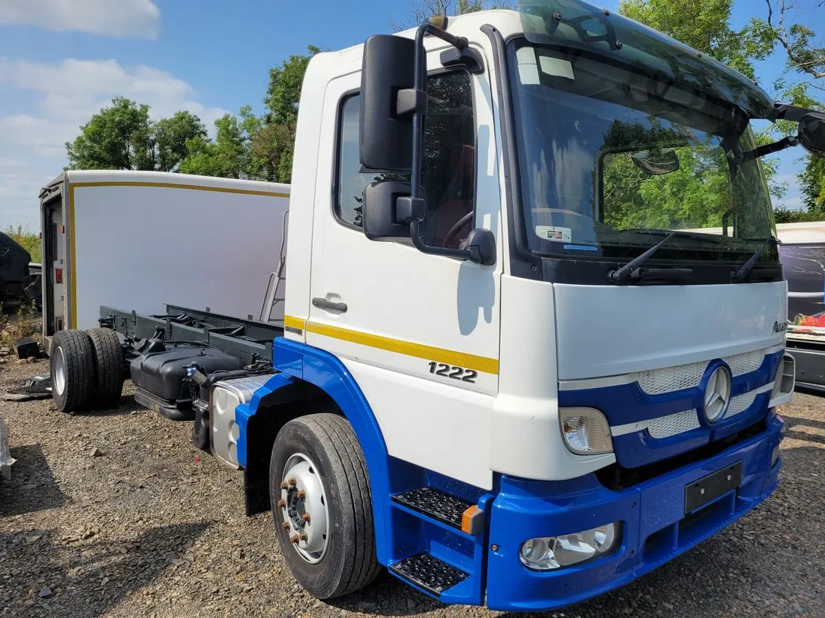 Mercedes-Benz Atego 1222 2014 chassis cab - Image 3