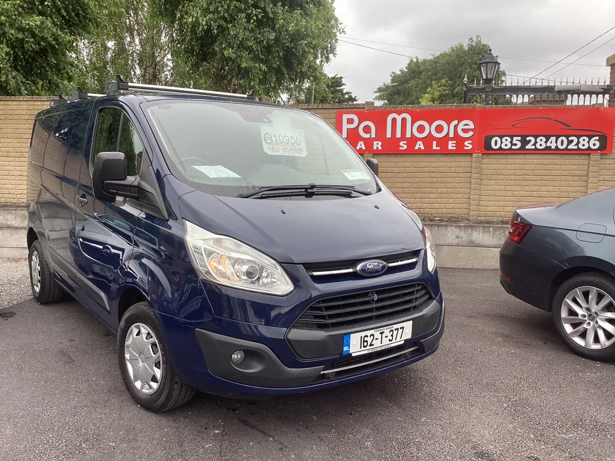Ford Transit Custom ** 1 OWNER - Image 1