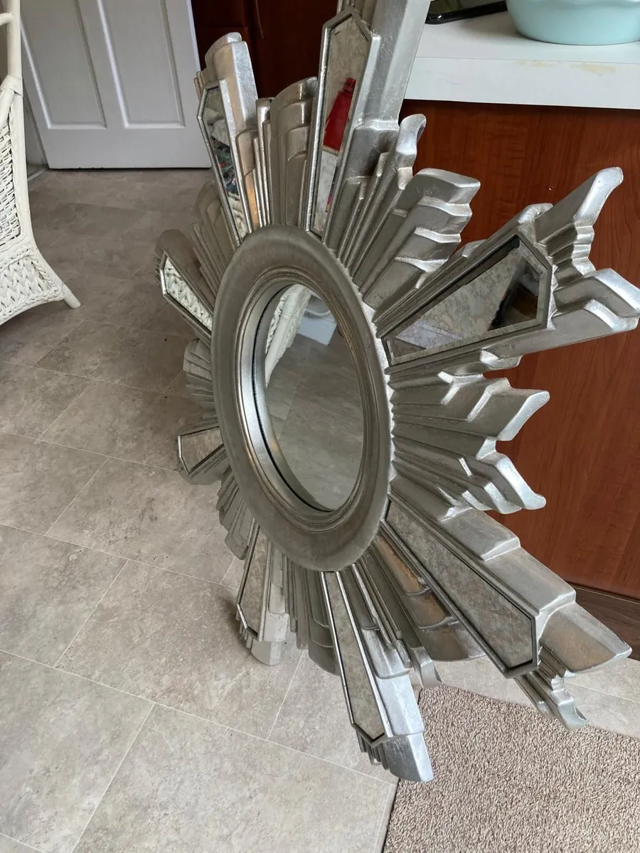 Mirror - Image 3